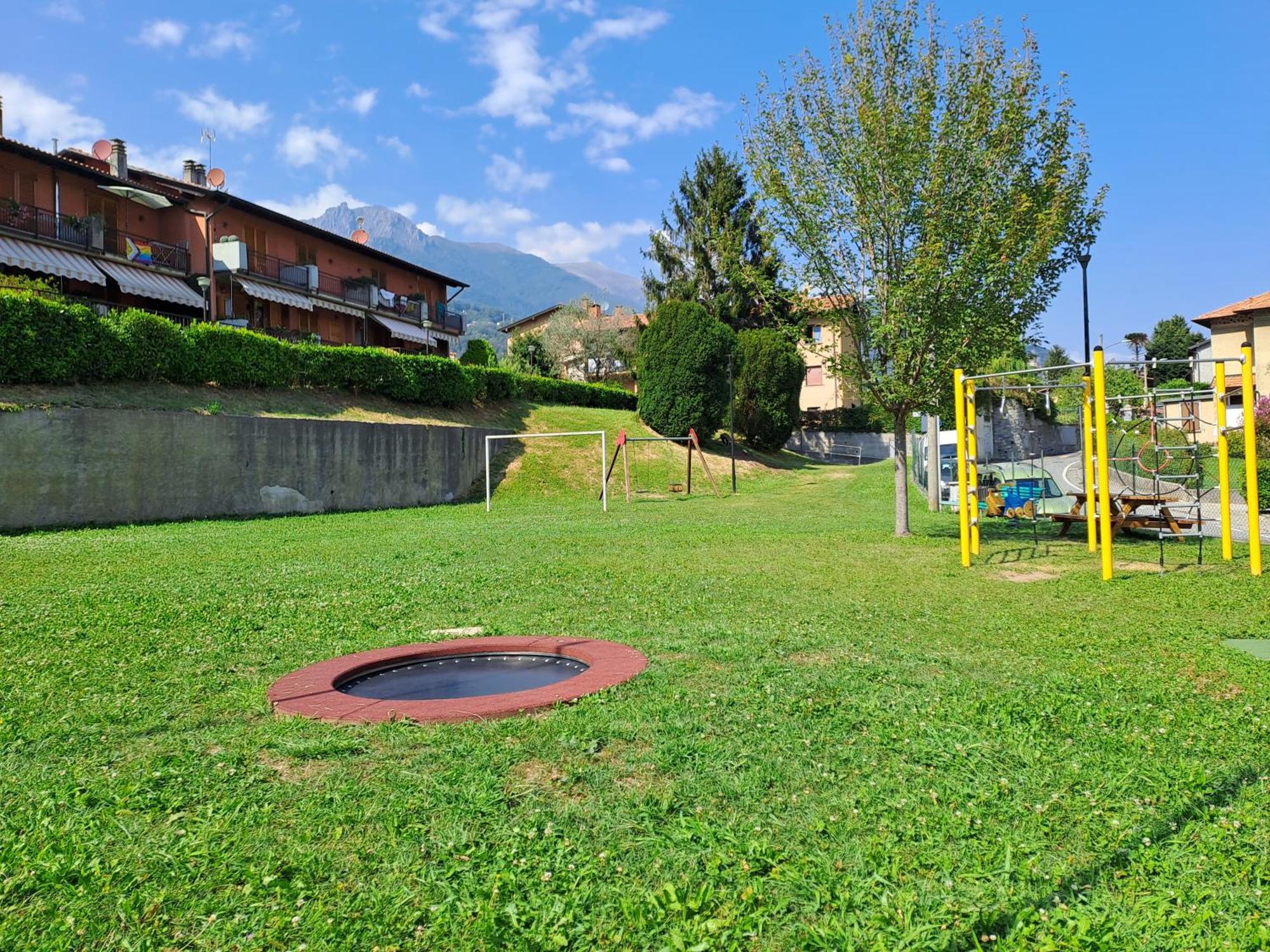 Appartamento La Terrazza Di Dora Menaggio Exteriör bild